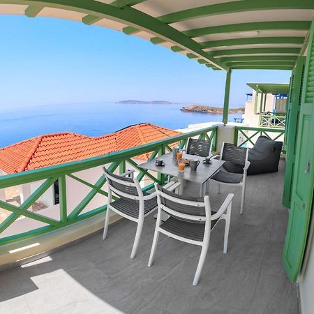 Corali Suites Andros Batsi  Luaran gambar