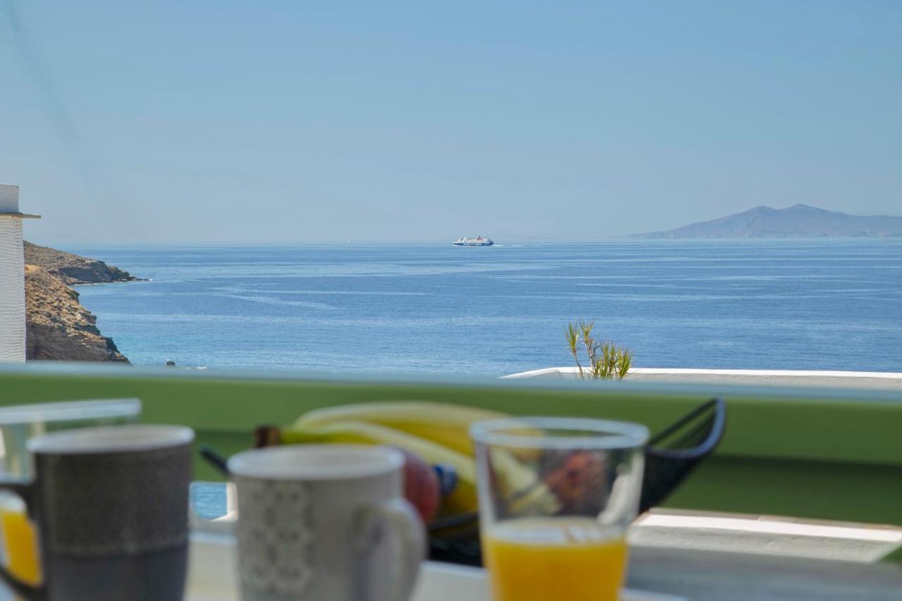 Corali Suites Andros Batsi  Luaran gambar