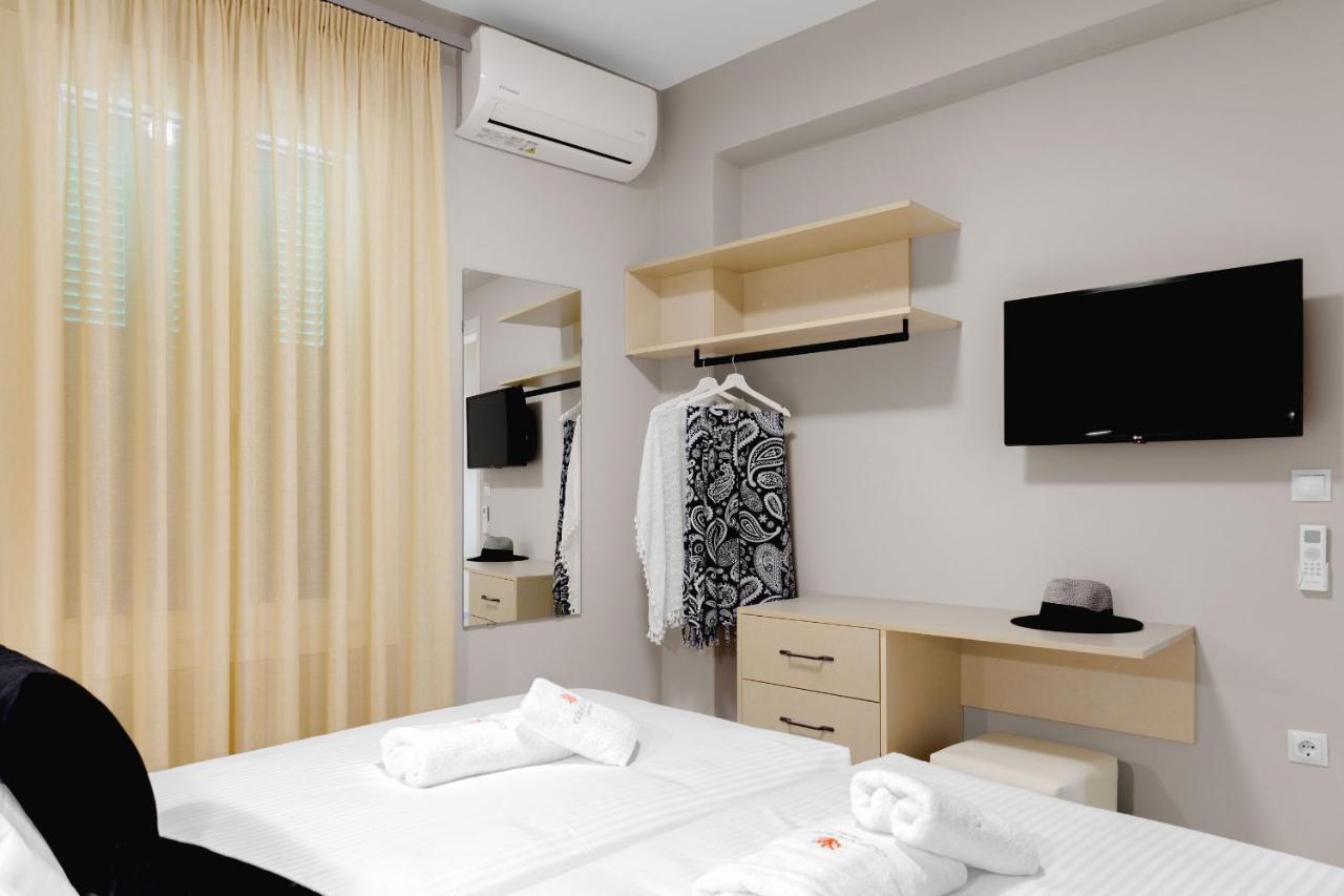 Corali Suites Andros Batsi  Luaran gambar