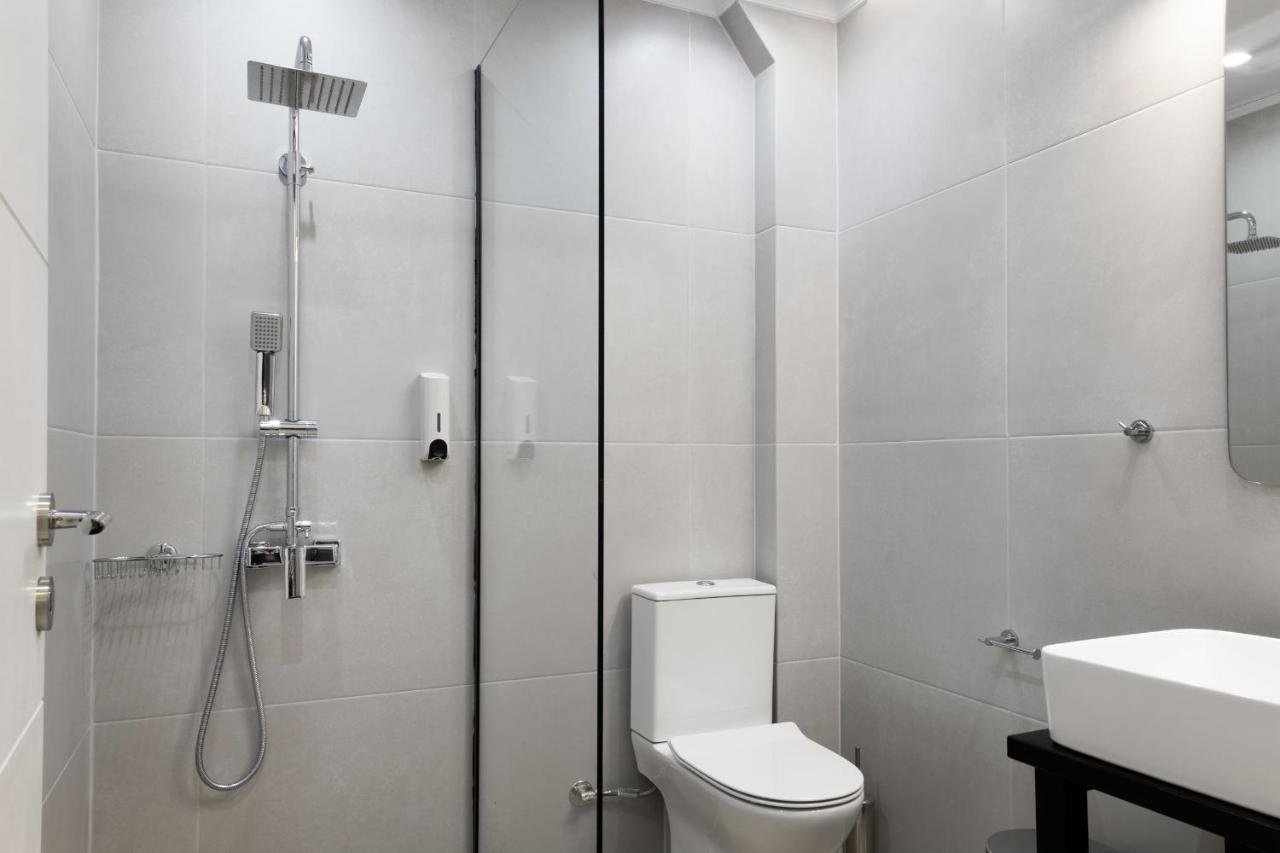 Corali Suites Andros Batsi  Luaran gambar