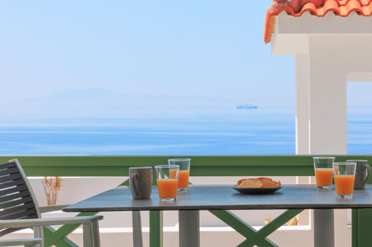 Corali Suites Andros Batsi  Luaran gambar